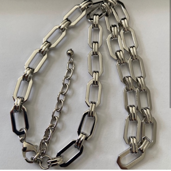 Own Style Rhodium 18” Chain - Picture 2 of 3